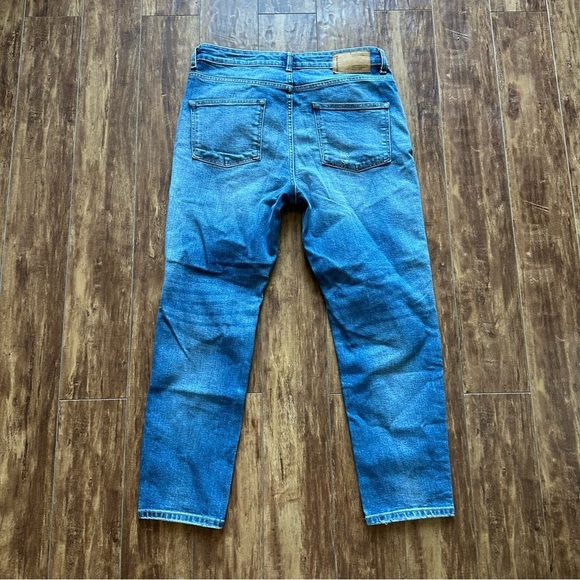 Frank and Oak Iggy High Rise Taper Distressed Busted Knee Cropped Jeans Size 30 - Picture 3 of 7